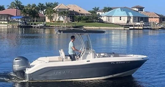 Explore Southwest Florida Waters with RPM Rentals’ ROBALO R200 Boat Experience