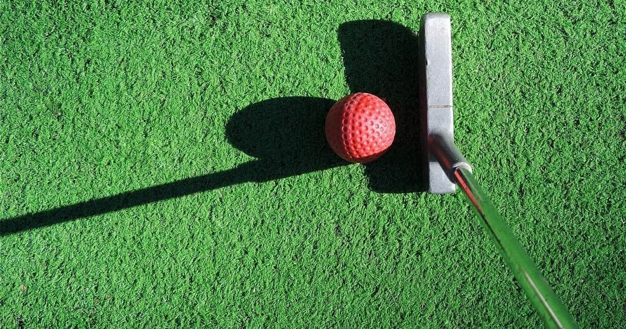 Mini Golf Adventure at Bonanza Golf & Gifts