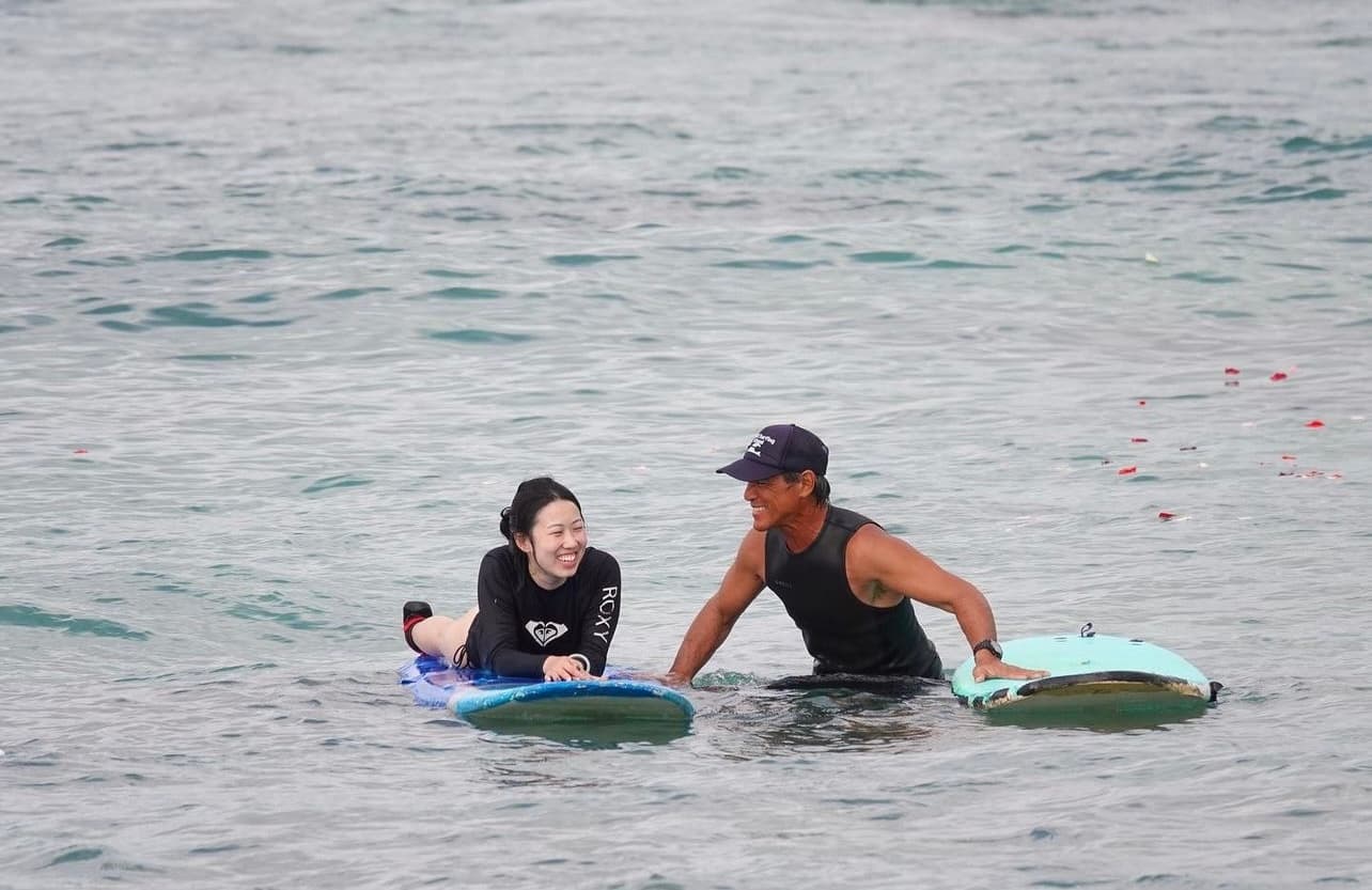 Private Surfing Lessons in Honolulu, Hawaii