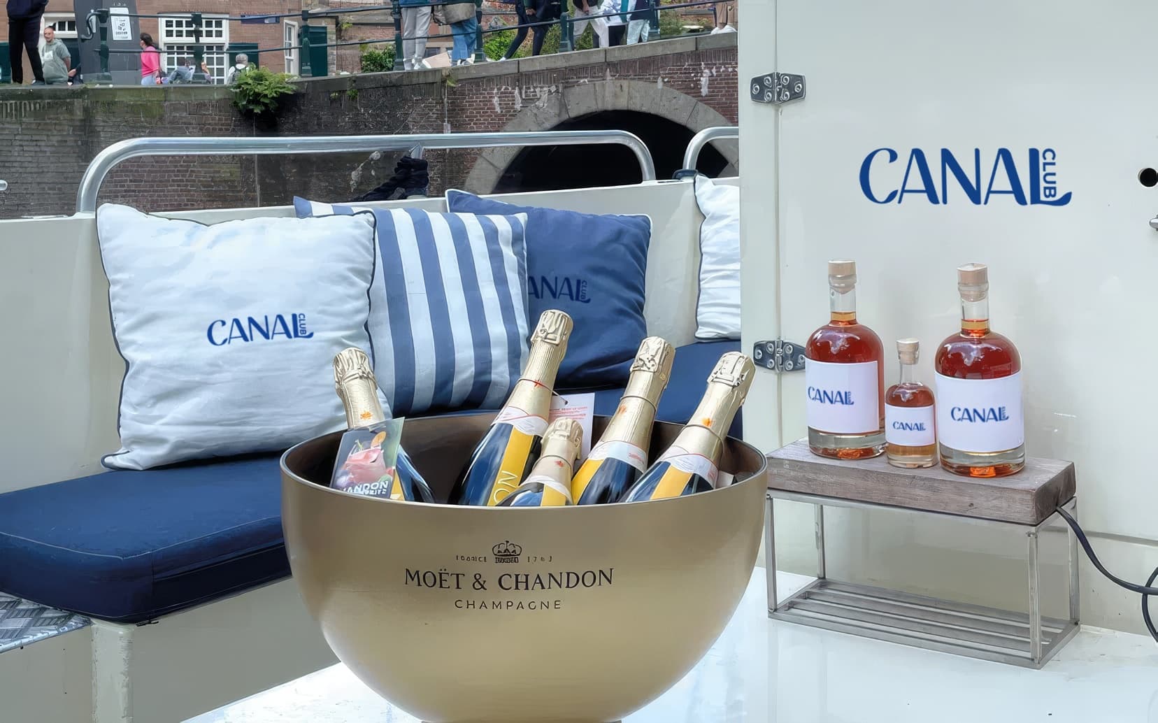 Private Business Cruise on Amsterdam Canals — 60-Minute Corporate Meeting Alternative photo 2