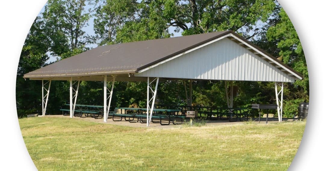 West Pavilion at Fellows Lake: Spacious Lakefront Shelter for Groups in Springfield