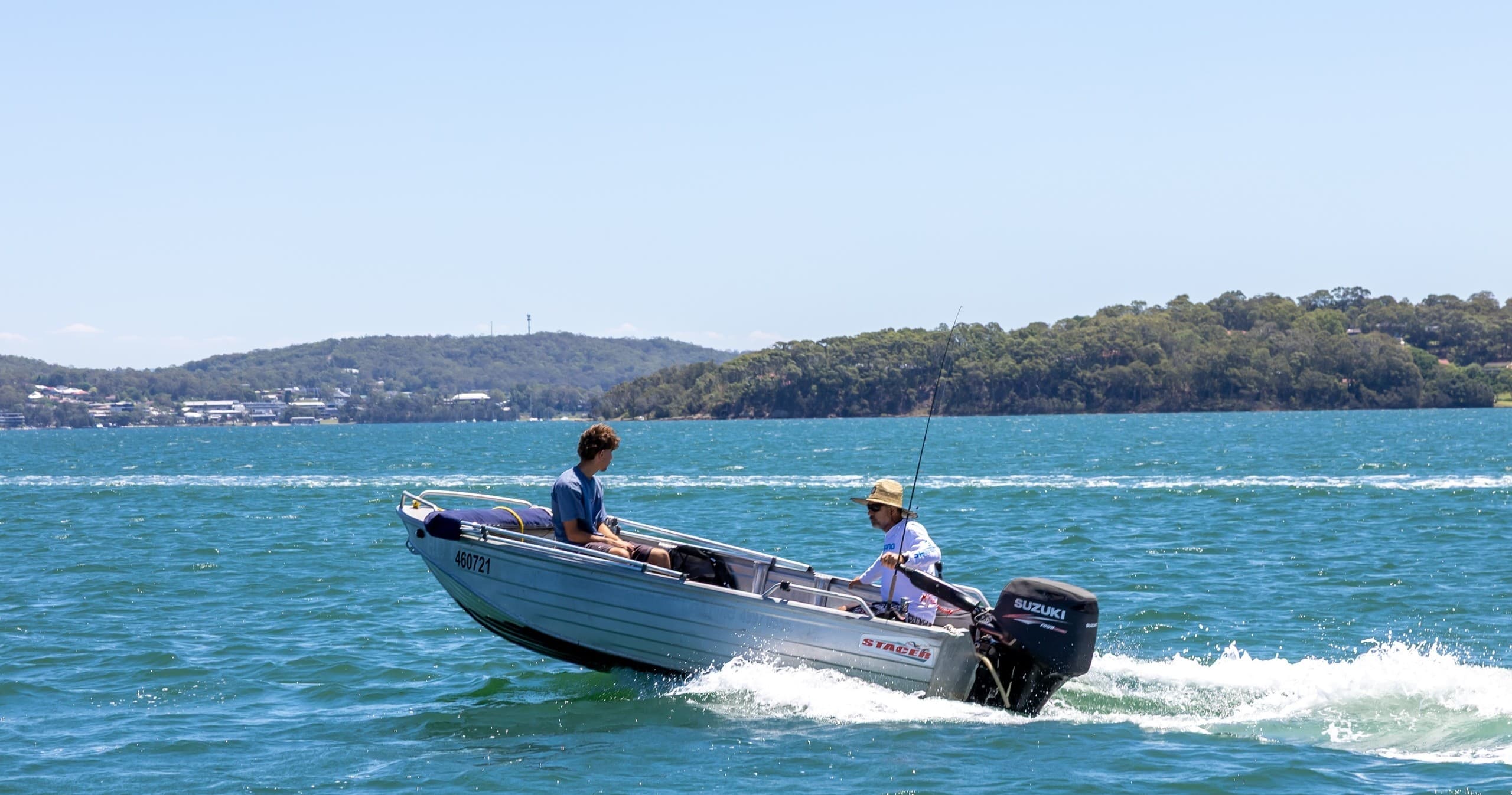 Lake Macquarie 4-5m Dory Hire from Valentine for Family Cruises and Fishing