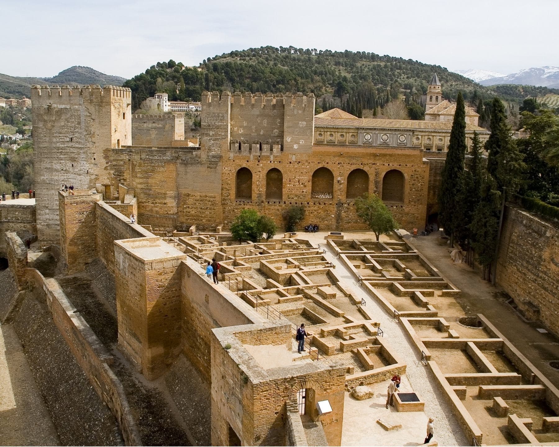 Guided Tour of the Alhambra with Granada Turismo y Ocio