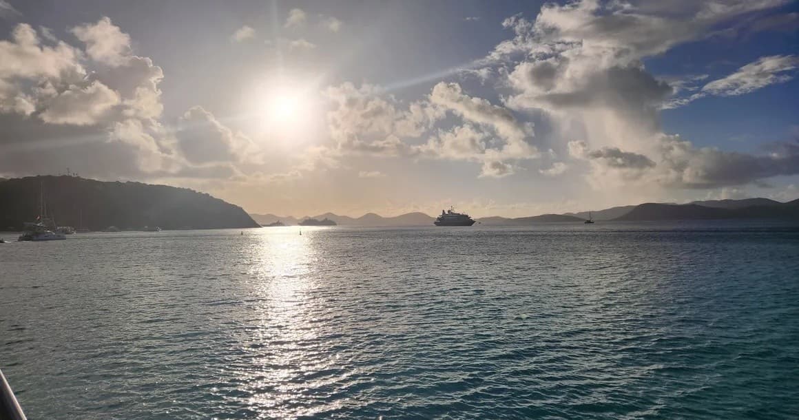Sunset Catamaran Cruise from Sapphire Beach, St. Thomas — Island Mood Charters