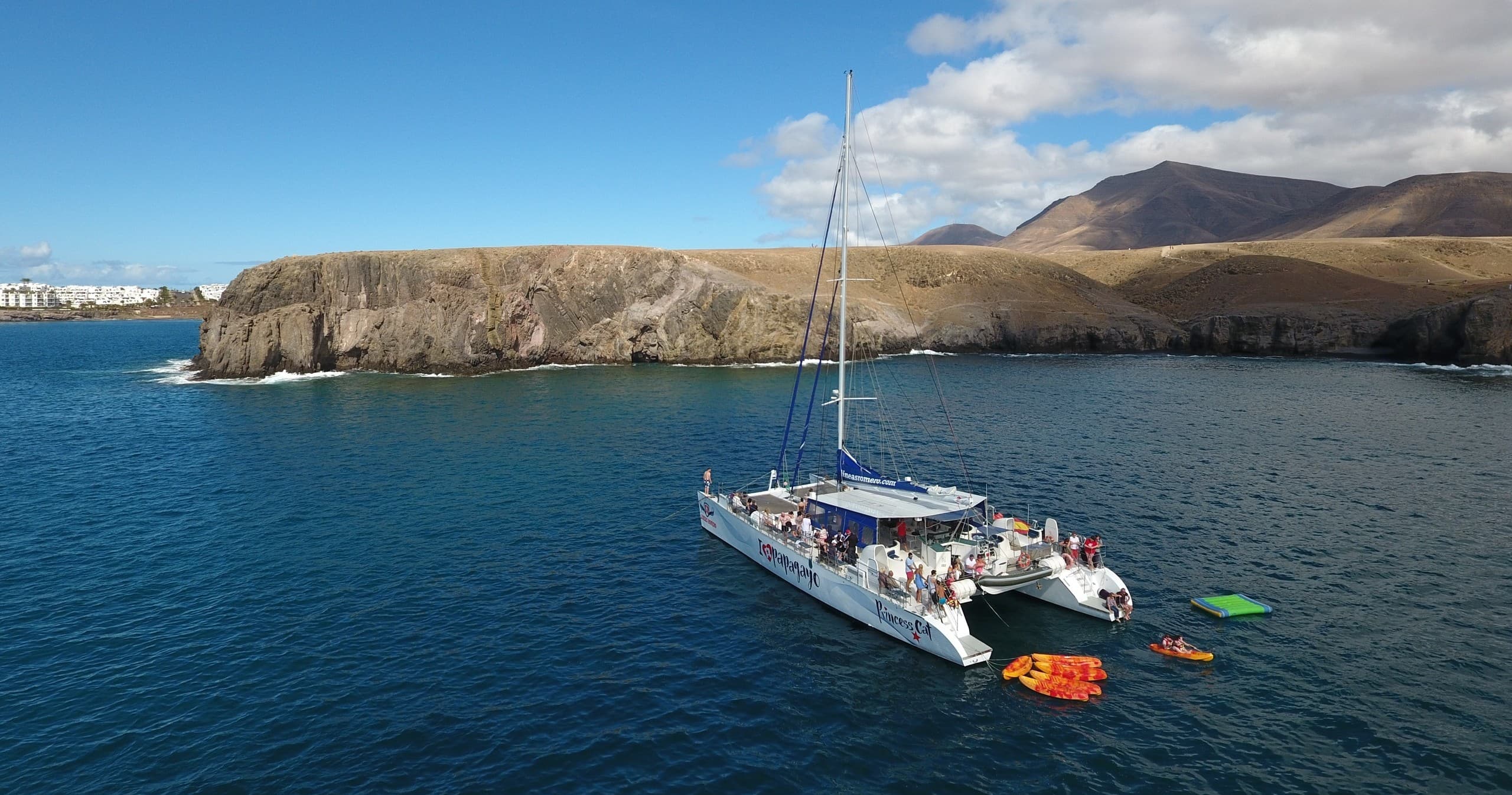 Water Activities & Cruise with Líneas Romero at Papagayo