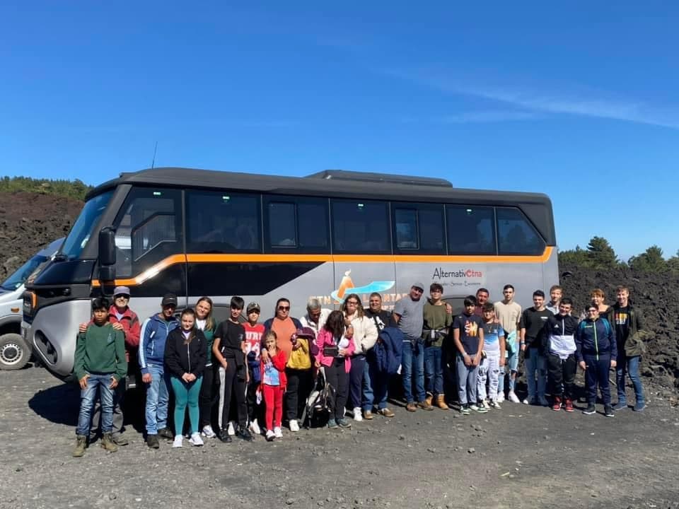 PRIVATA: Half-Day Walk Through Mount Etna’s Ancient Lava Flows (Linguaglossa, Sicilia)