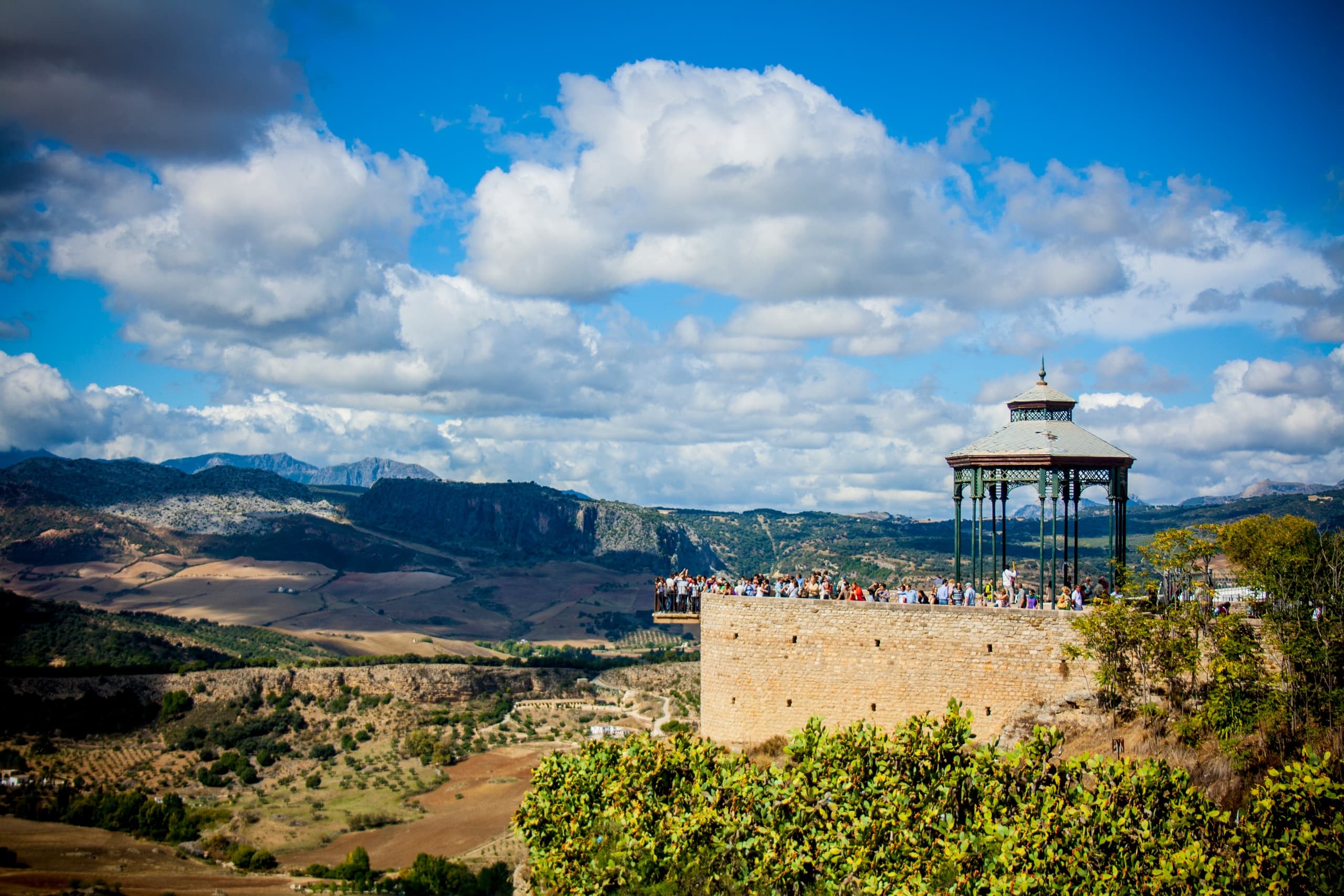 Outdoor Guided Tour of Ronda with Discovering Spain