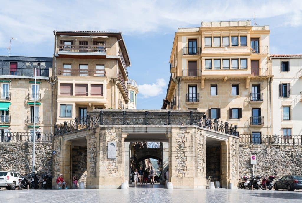 Cultural Land Adventures: San Sebastián & Chillida Leku Tour with The Adventure Collective