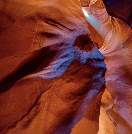 Antelope Canyon Hiking & Navajo Cultural Tour in Arizona