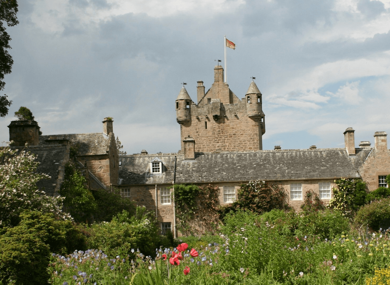 Historic country castle with blooming gardens in Scotland tour