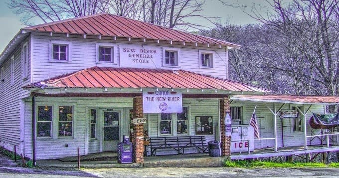 Water Activities & New River Outfitters: Tubing in North Carolina
