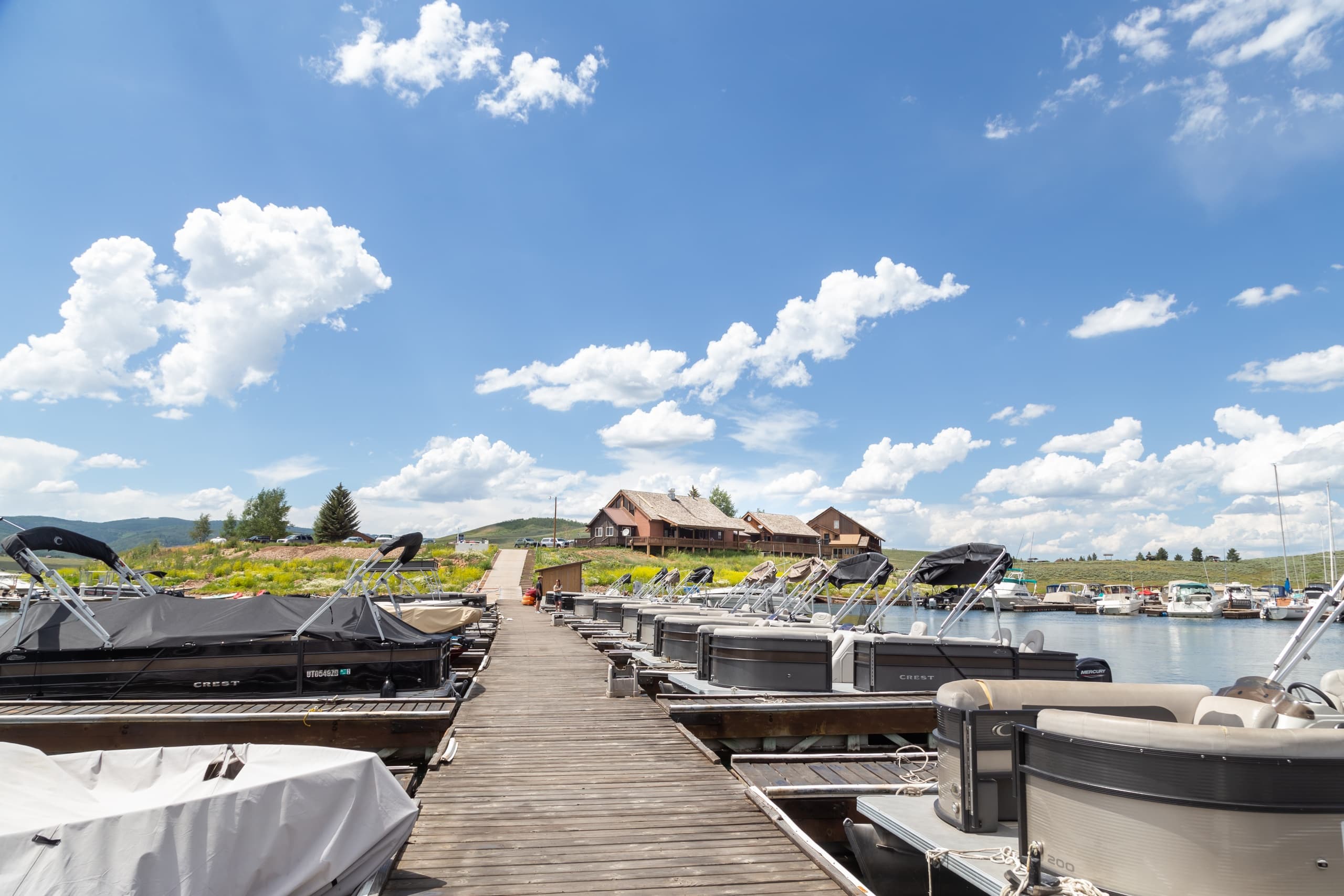 Aspen Grove Overnight Slip Rental at Strawberry Bay Marina