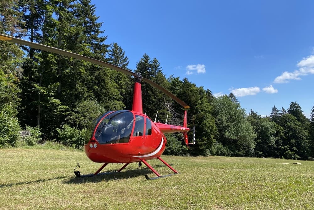 Helicopter Adventure & Swiss Snack with FunFlights