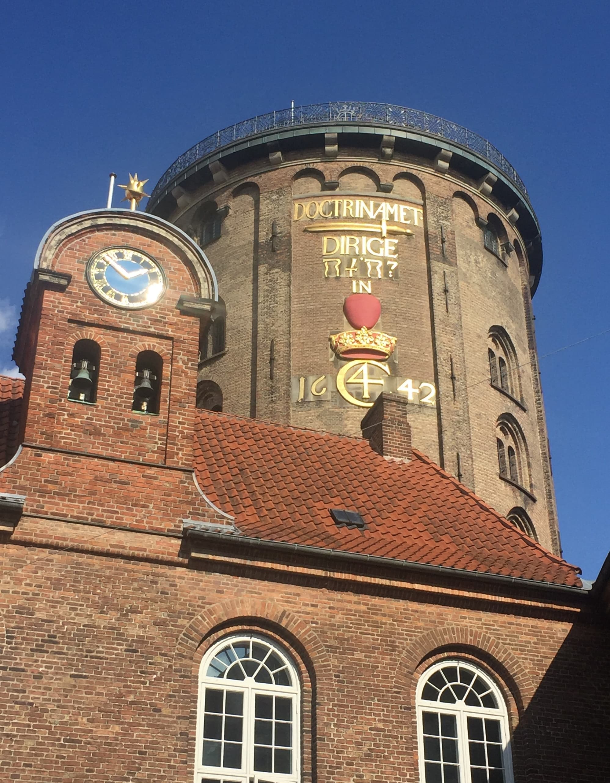 Urban Walking Tour & Tivoli Gardens Adventure in Copenhagen