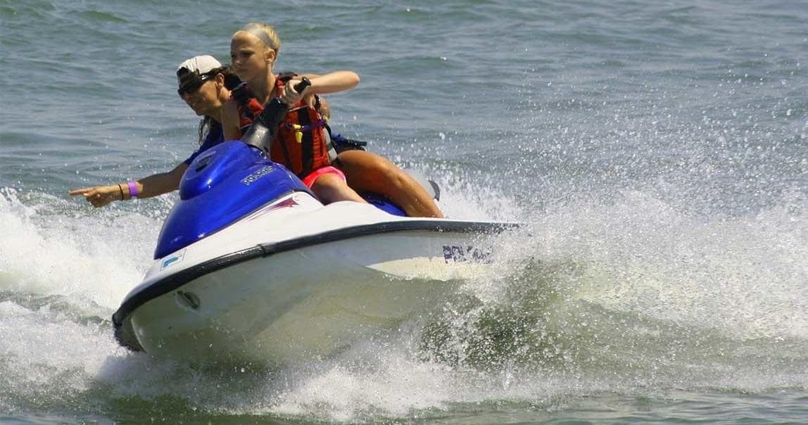 Thrilling 3-Passenger Waverunner Rentals in Leland, MI