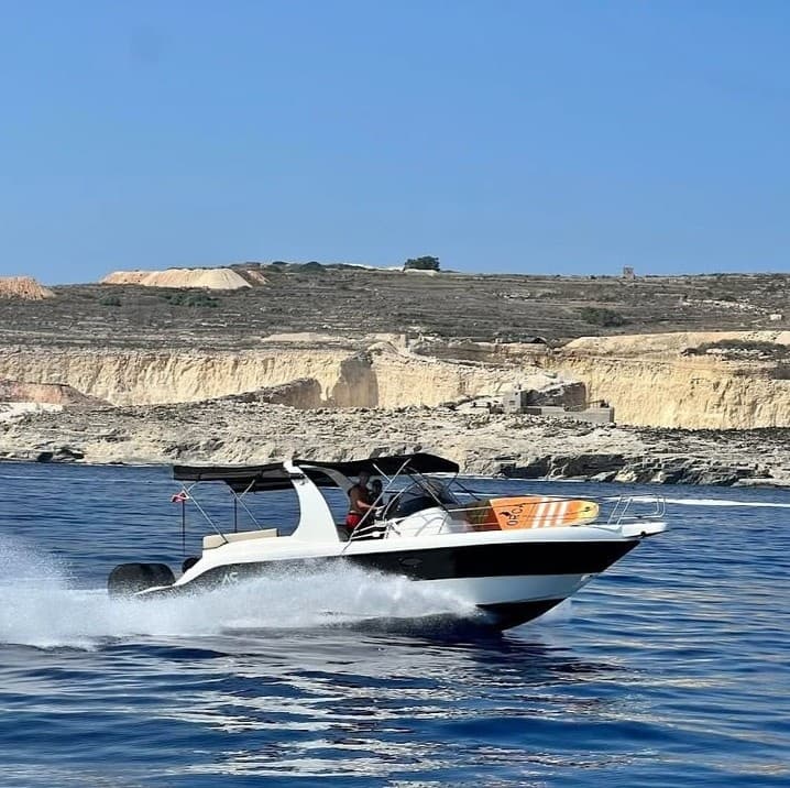 Sail Malta: Full-Day Private Charter from Ta' Xbiex to the Blue Lagoon