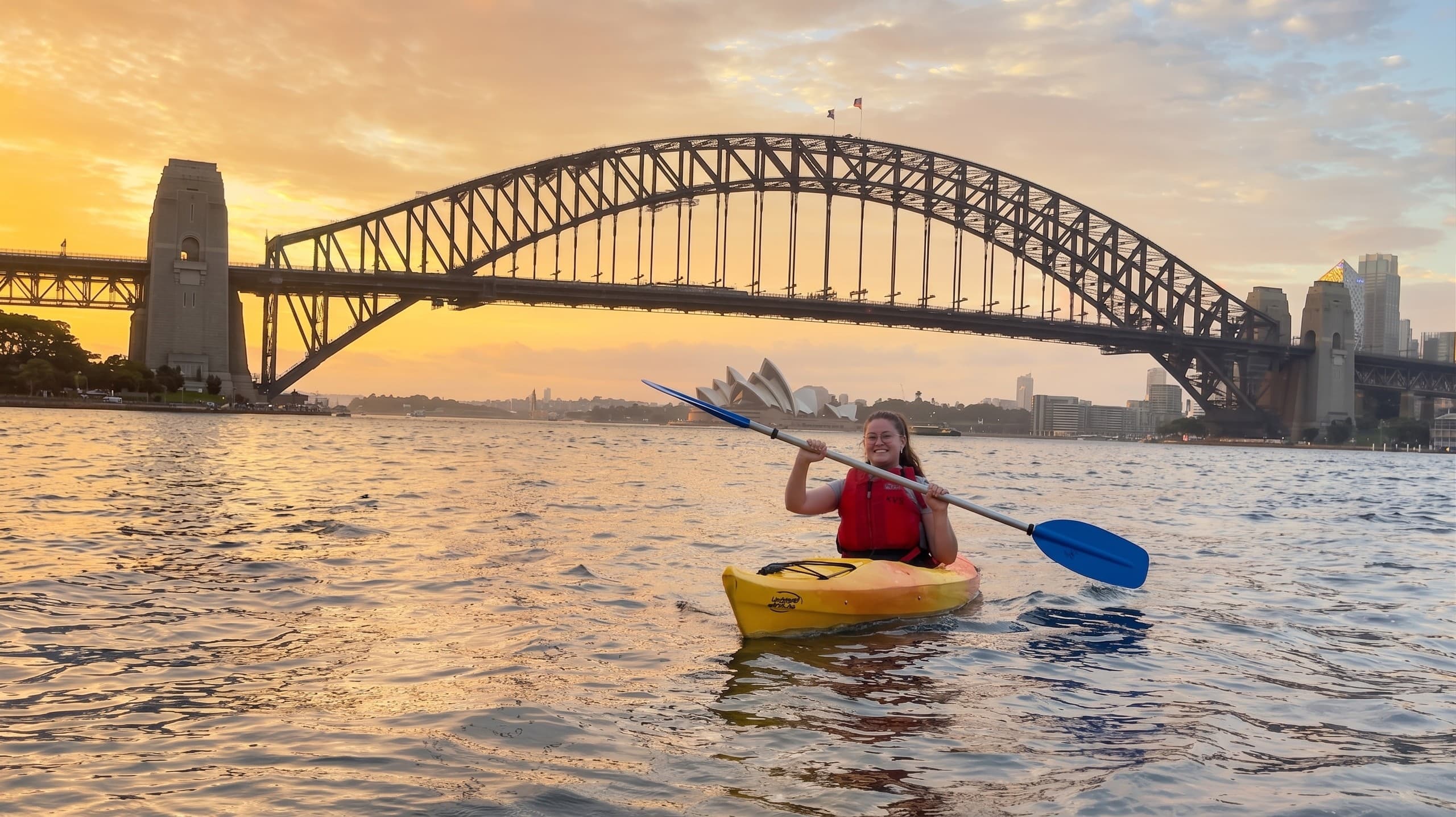 Morning Kayak Tour on Sydney Harbour: Paddle Past the Opera House and Under the Harbour Bridge