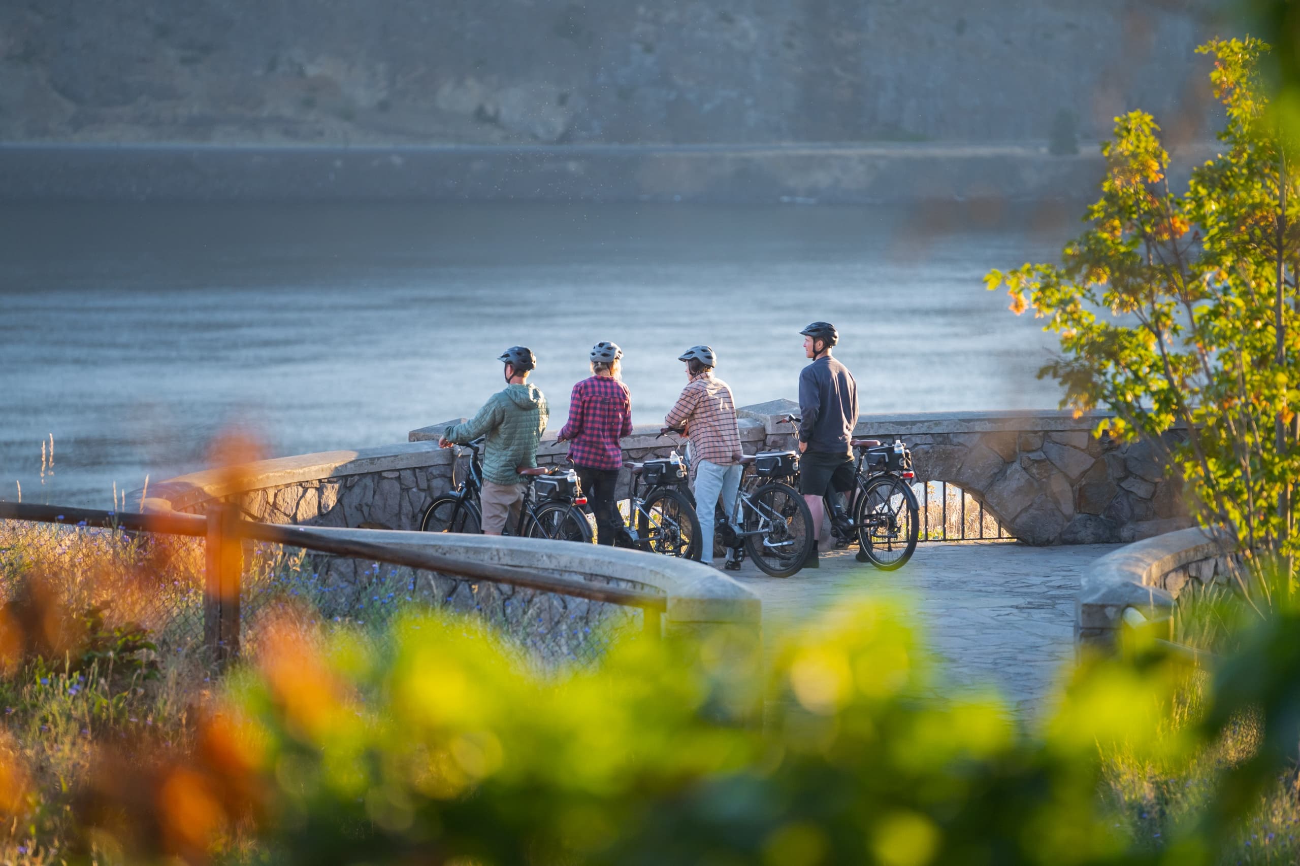 Full Day E-bike Rental Adventure in Hood River, OR