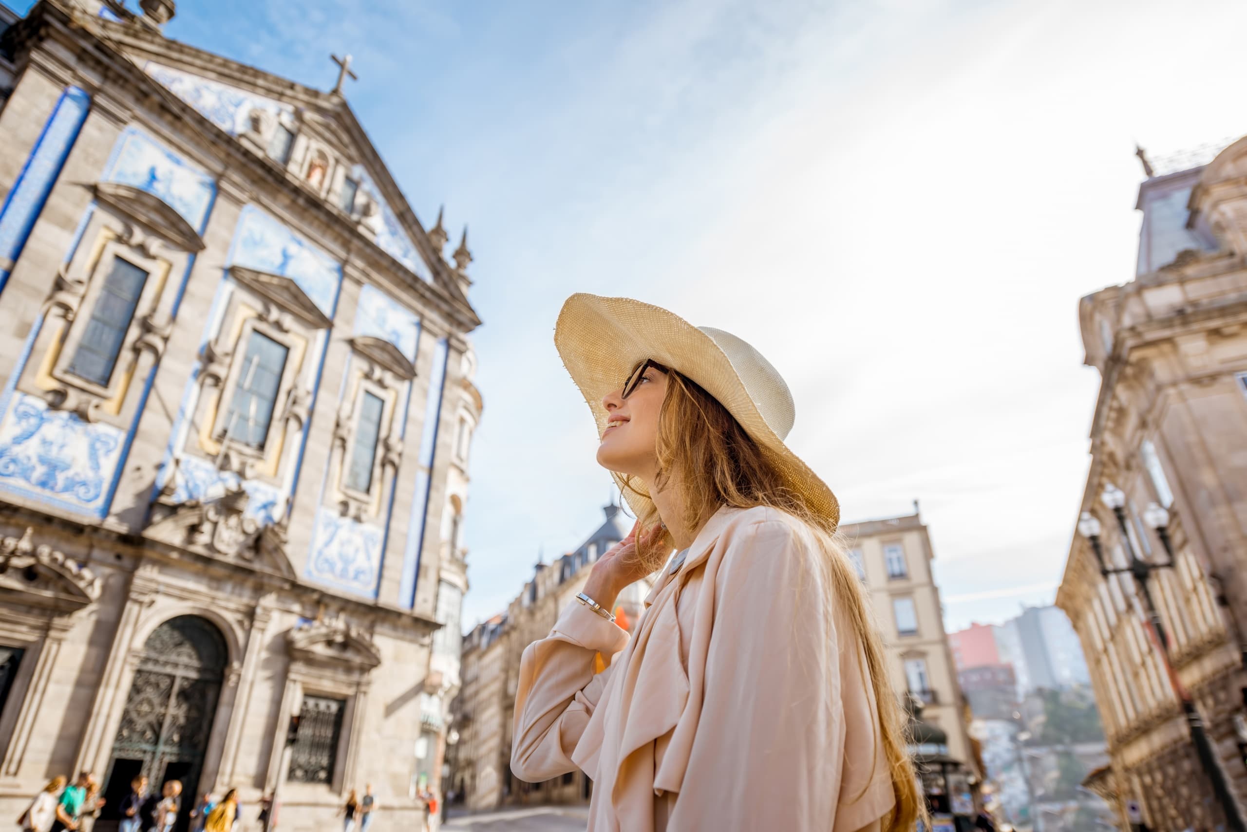 Day Trips from Lisbon: World Experience's Coastal & Historic Gems
