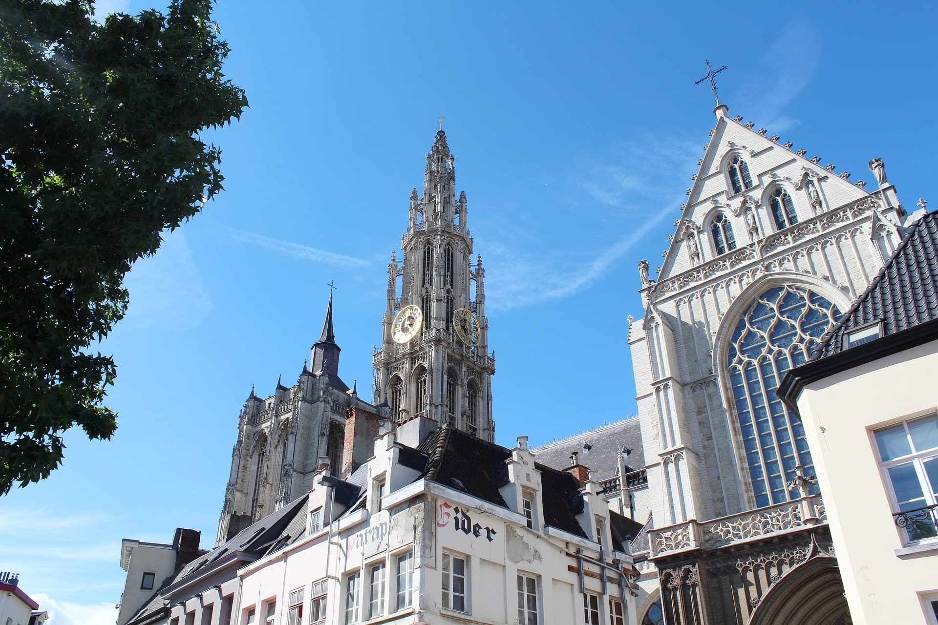 City Land Adventures: Antwerp & Ghent from Amsterdam by Amigo Tours