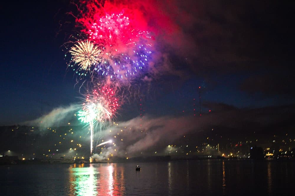 Vista Queen Sweet Fireworks Spectacular in Duluth, MN