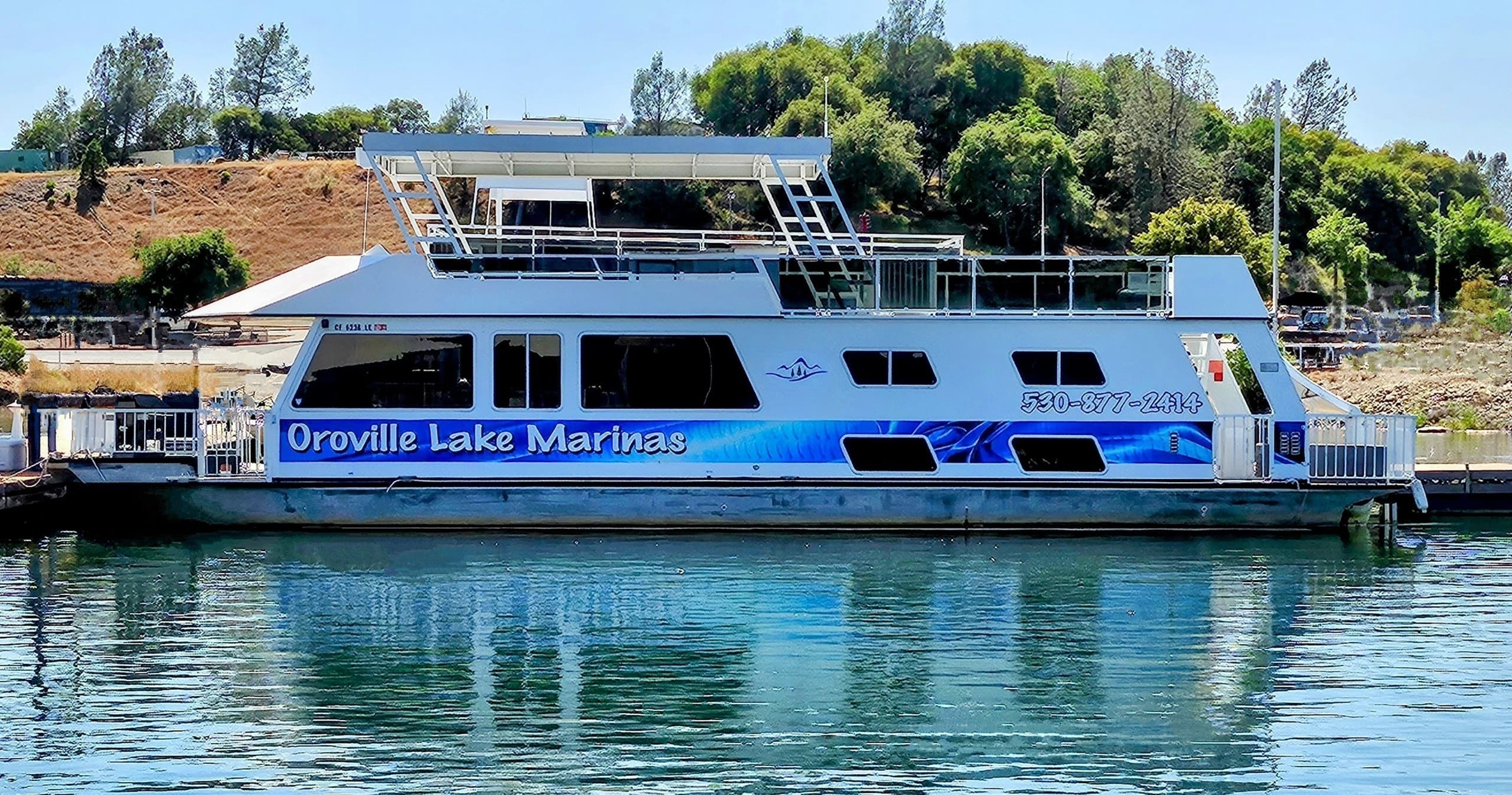 Deluxe Houseboat Rentals at Lime Saddle Marina, California