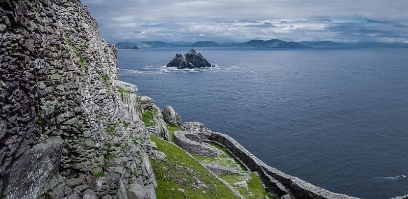 Land Adventure: Mary G Tours' Ring & Dingle Journey in Ireland