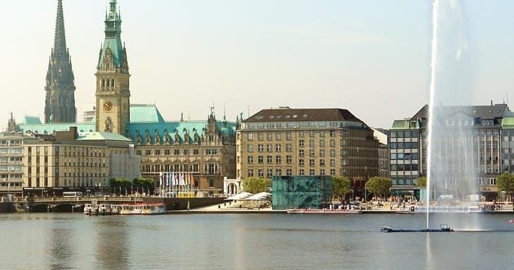 Hamburg City Cycles’ Private Fahrradtour for Urban Adventurers