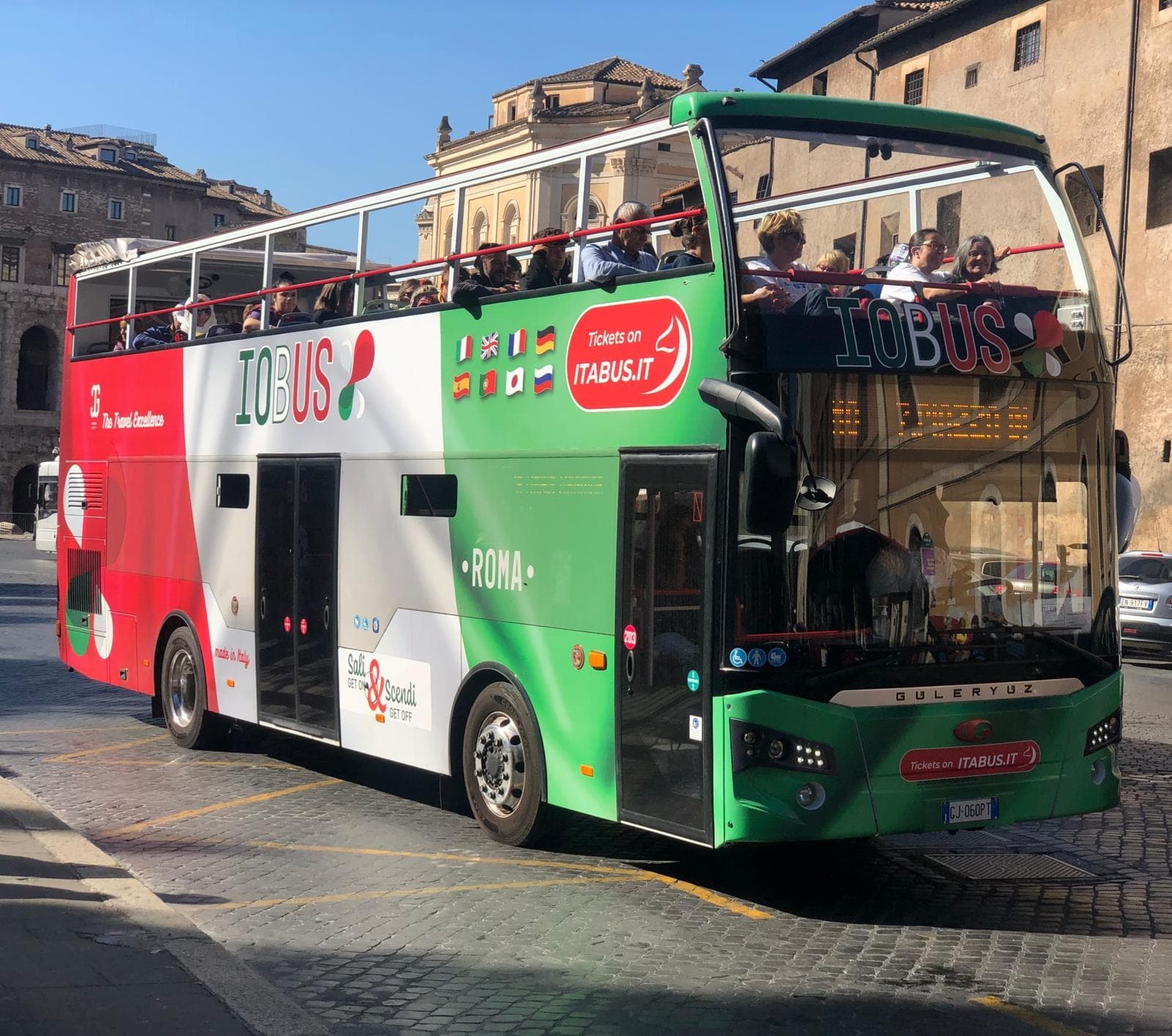 Rome Bus Tour Adventure with Bologna Tour