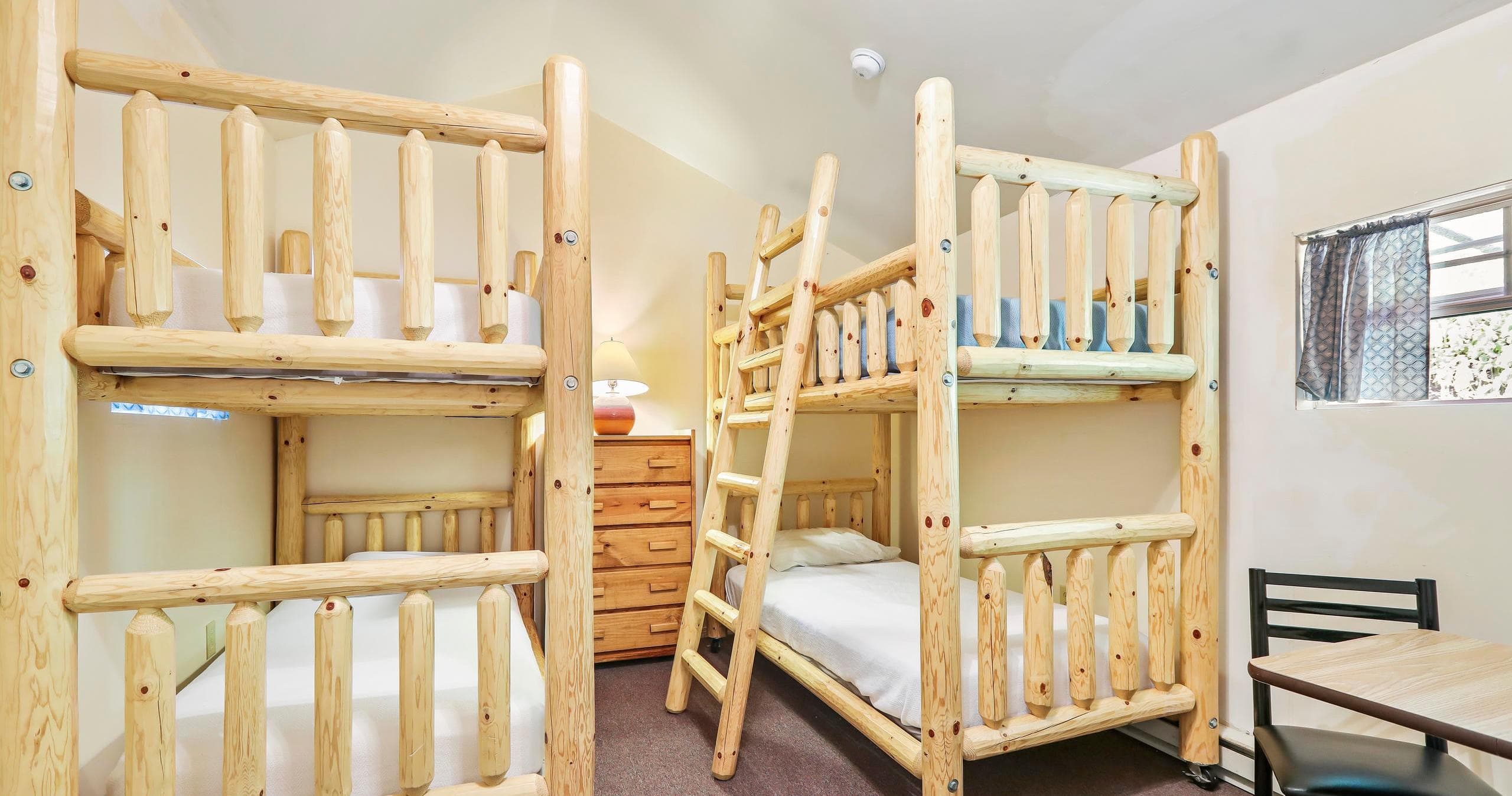 Cozy Bunk Room 3 Stay in Frostburg, Maryland photo 1