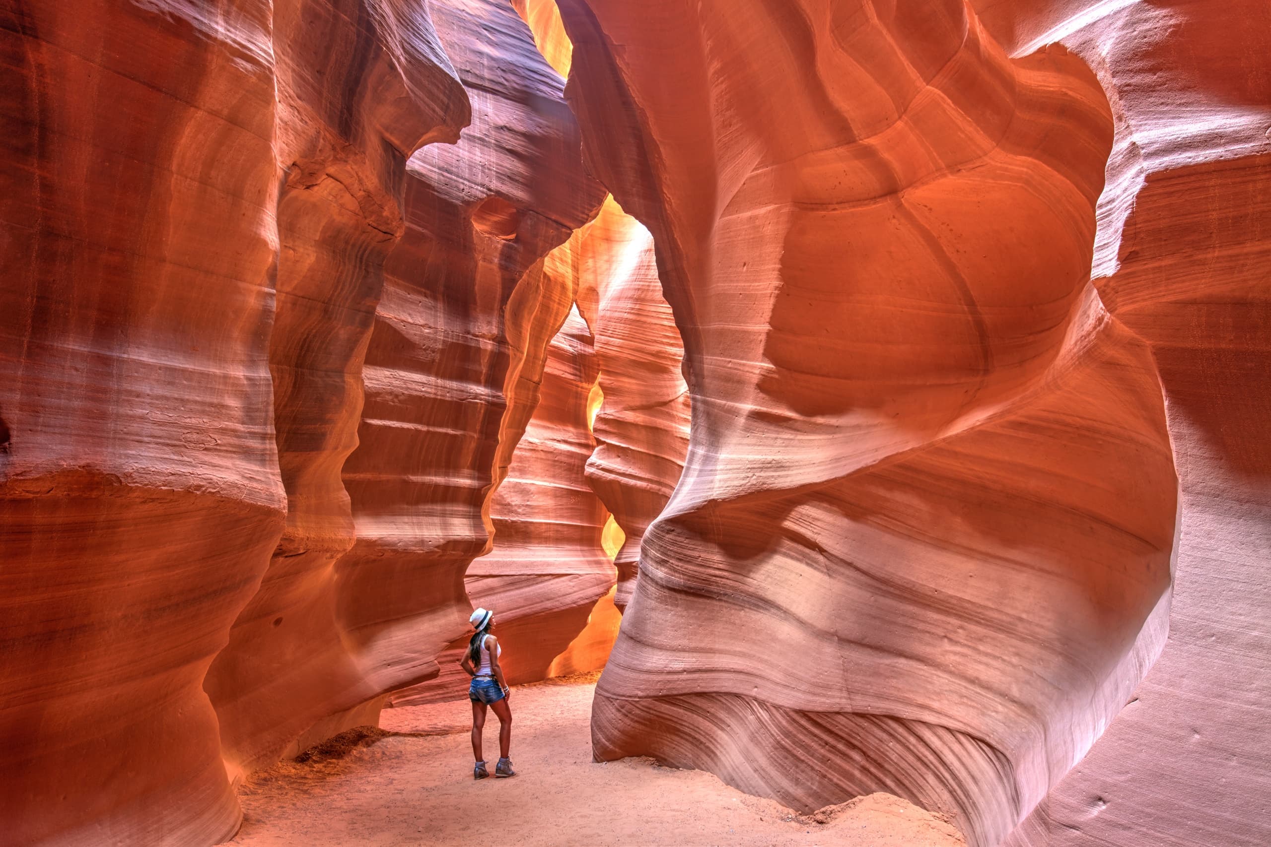 Sedona Airways First Class Flight to Horseshoe Bend & Antelope Canyon — Day-Trip from Sedona