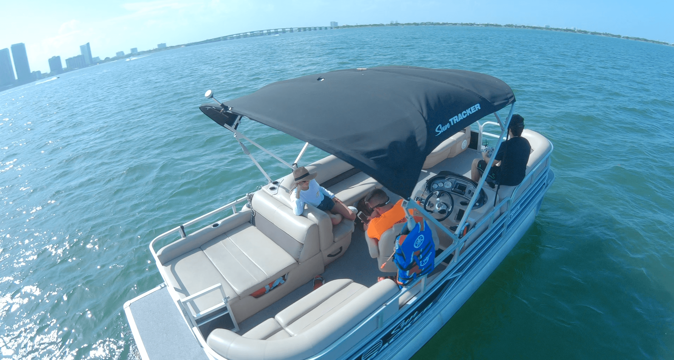 Water Activities & Boat Charters with Pontoon Getways in Miami