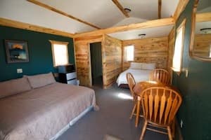 Elk Cabin at Wild Horse Hot Springs — Patio, Two Soaks & Countryside Views in Hot Springs MT