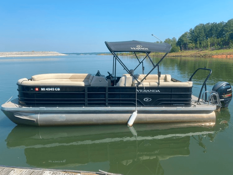 Boat Rentals on Sardis Lake with Sardis Lake Marina