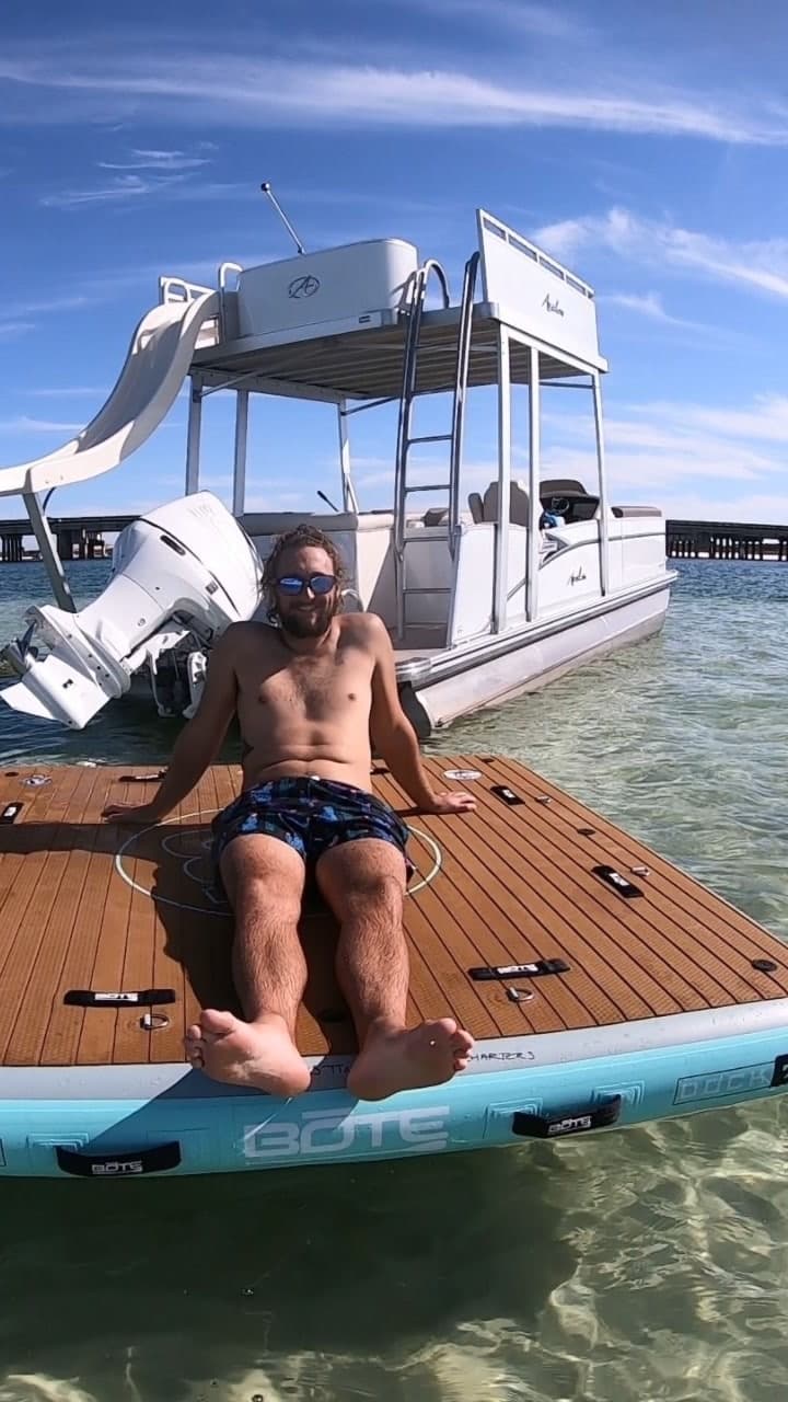 Small-Group Crab Island Pontoon Tour: Destin's Best Day on the Water photo 3