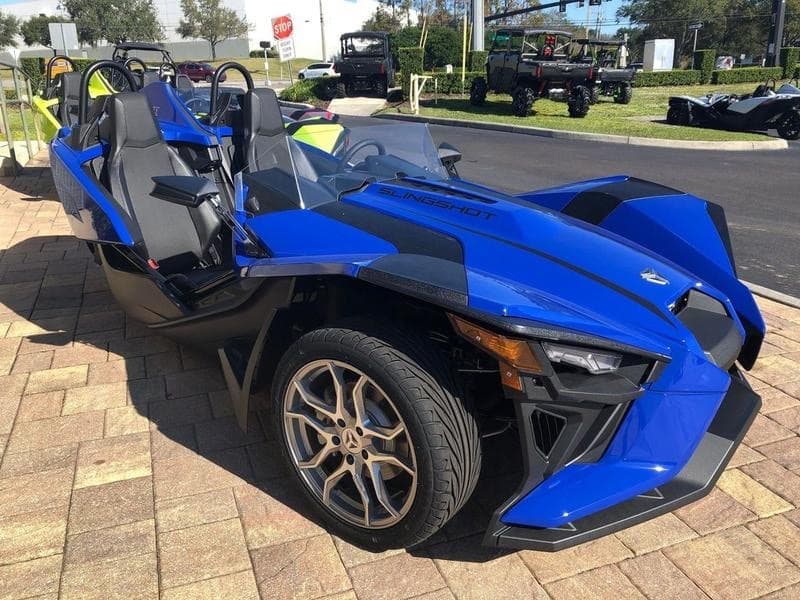 Thrilling Blue Slingshot Ride in Houston, Texas