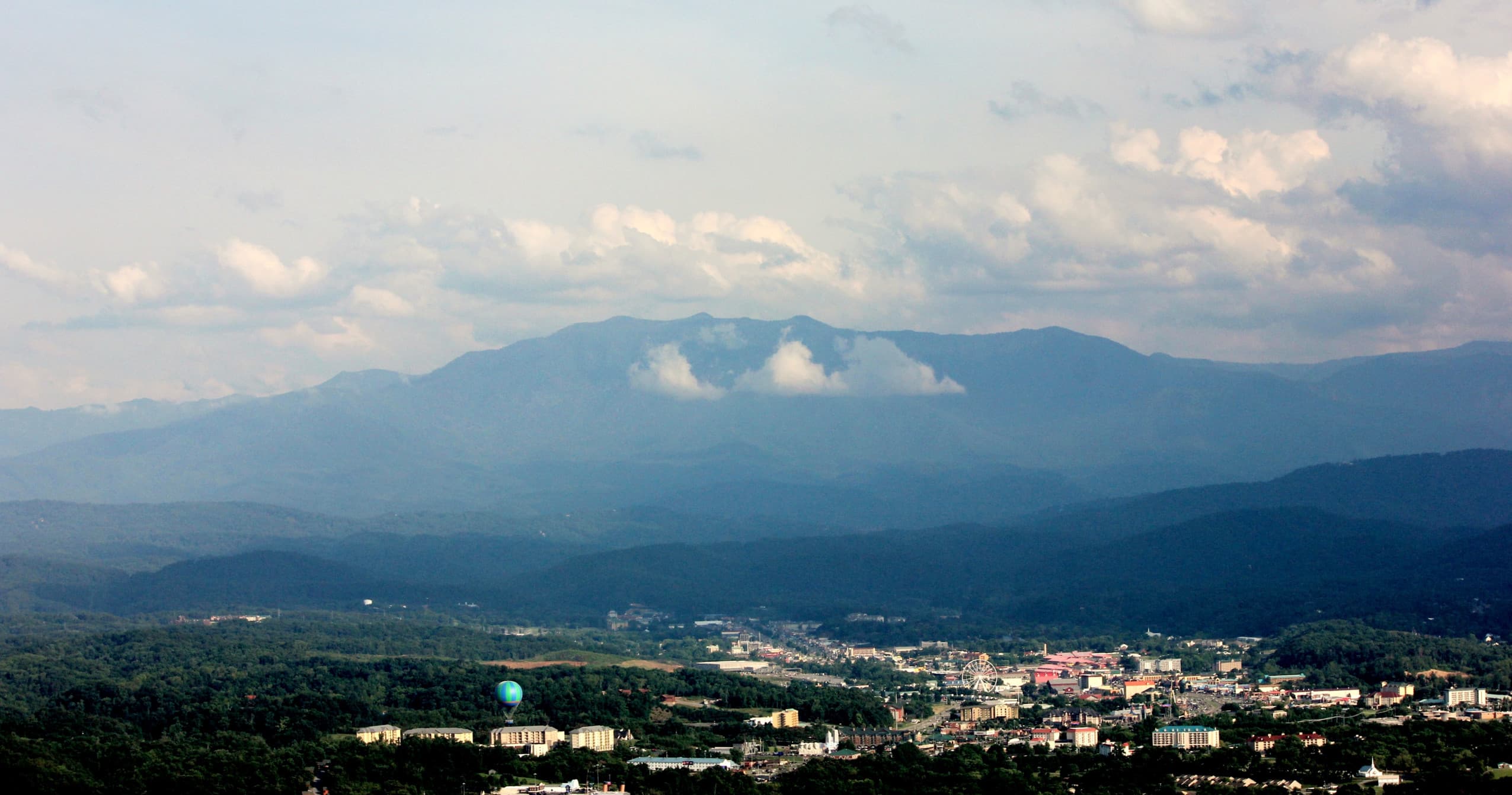 Helicopter Tours over Clingman's Dome with Sevier County Aviation
