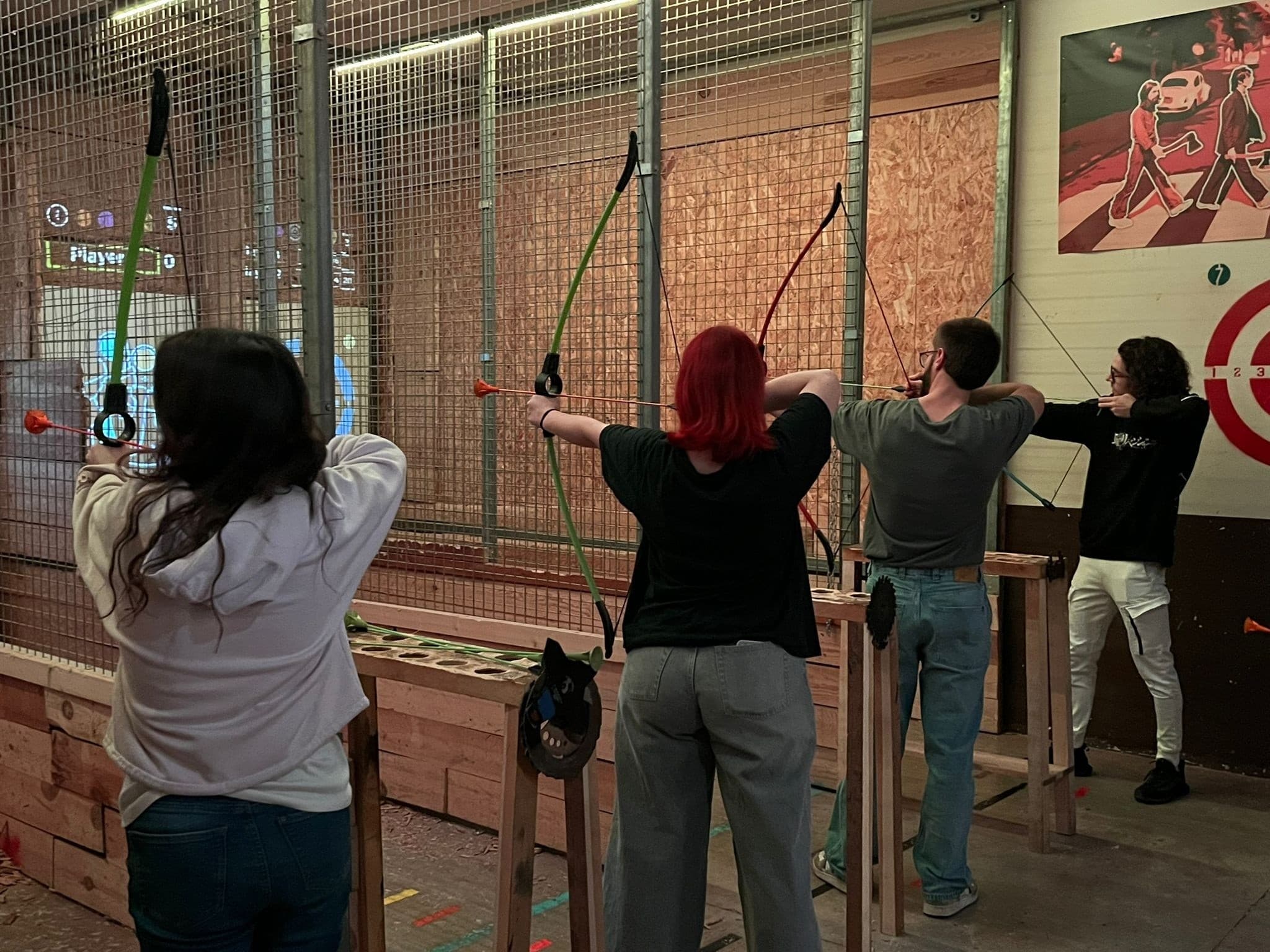 Family Archery in València: 60-Minute Interactive Sessions for Ages 6+