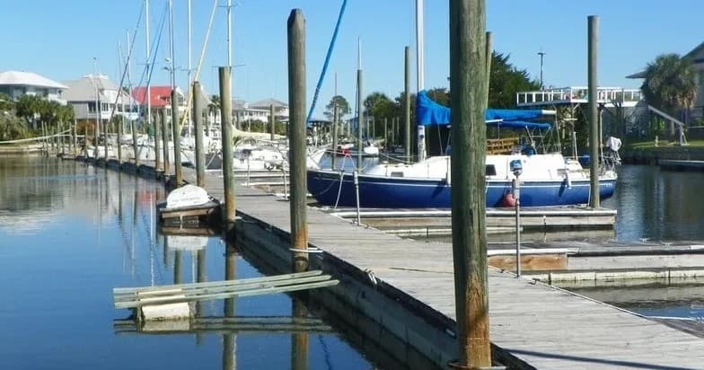 Water Activities at Shell Point Harbor Marina: Pontoon Rentals