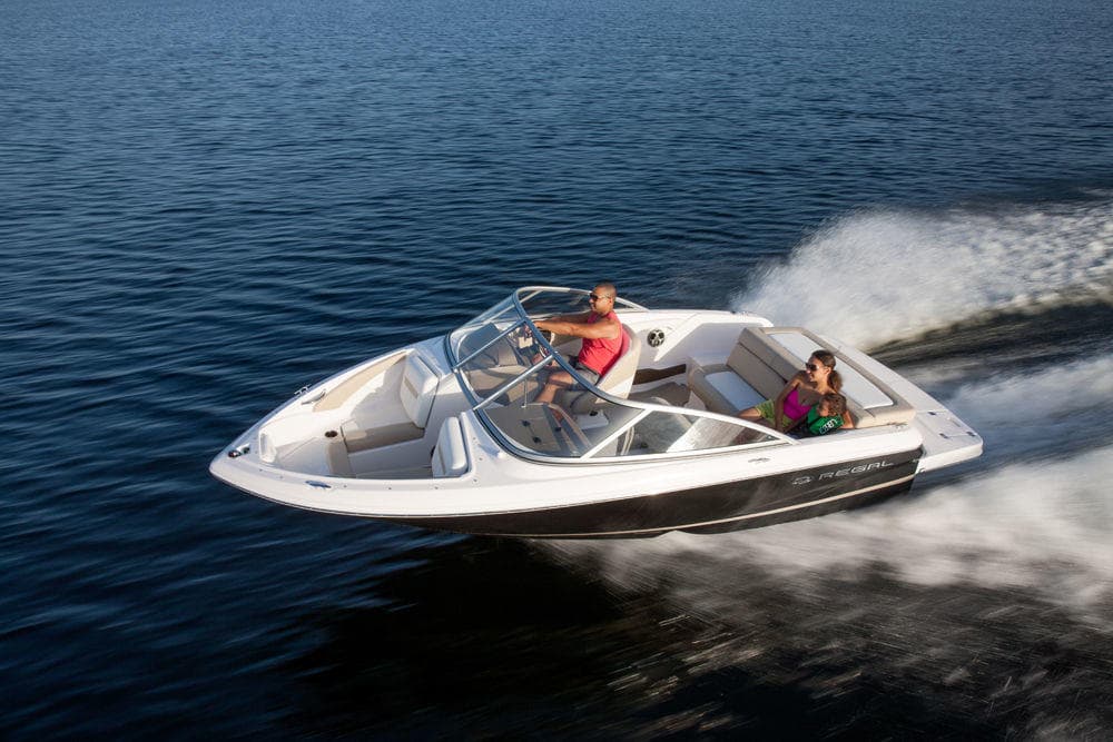 Regal Premium Speed Boat Rentals at Lake Geneva Boat Rentals