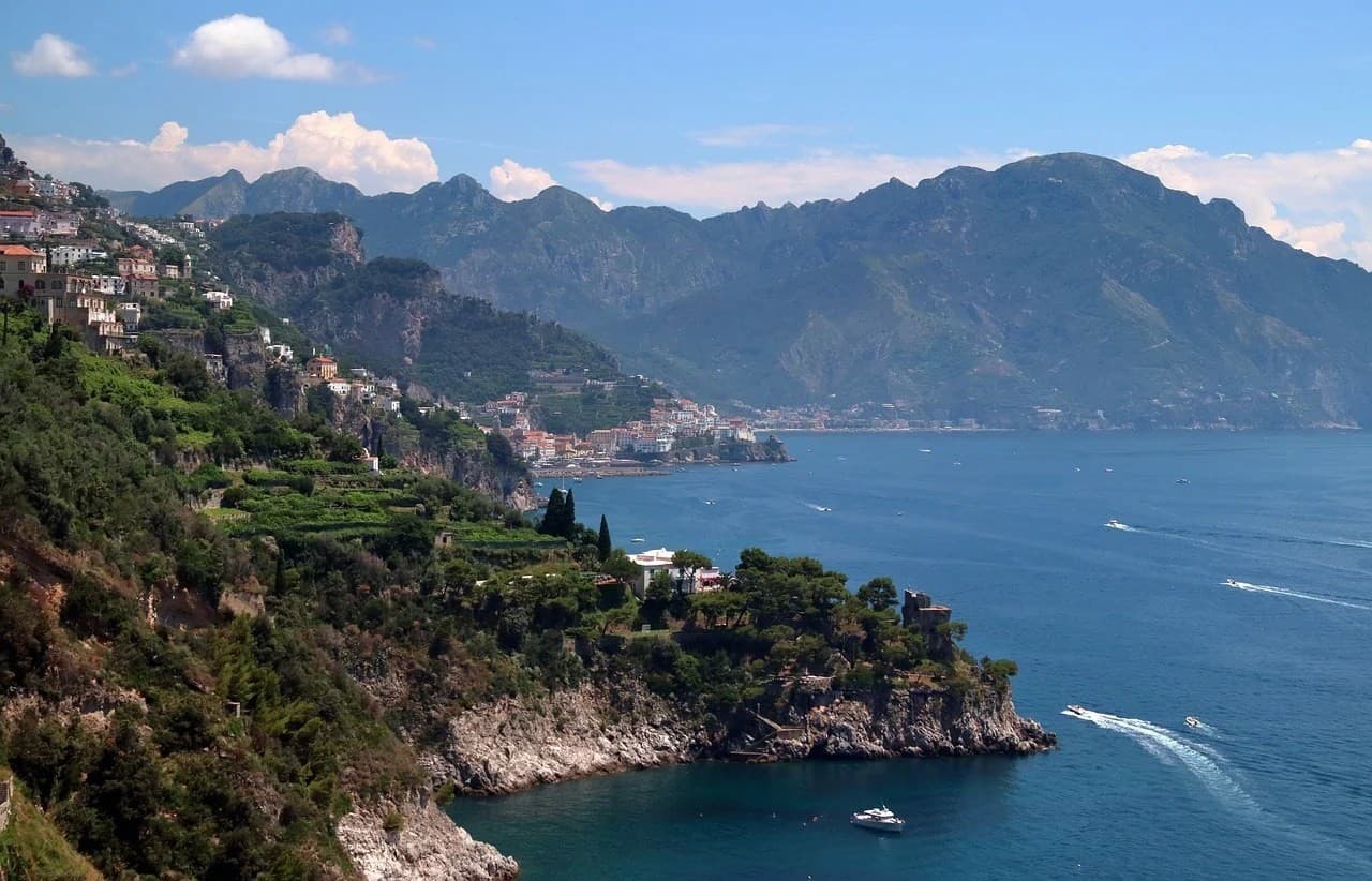 Aeroporto de Roma to Amalfi Coast Private Transfer — Licensed NCC Door-to-Door Comfort