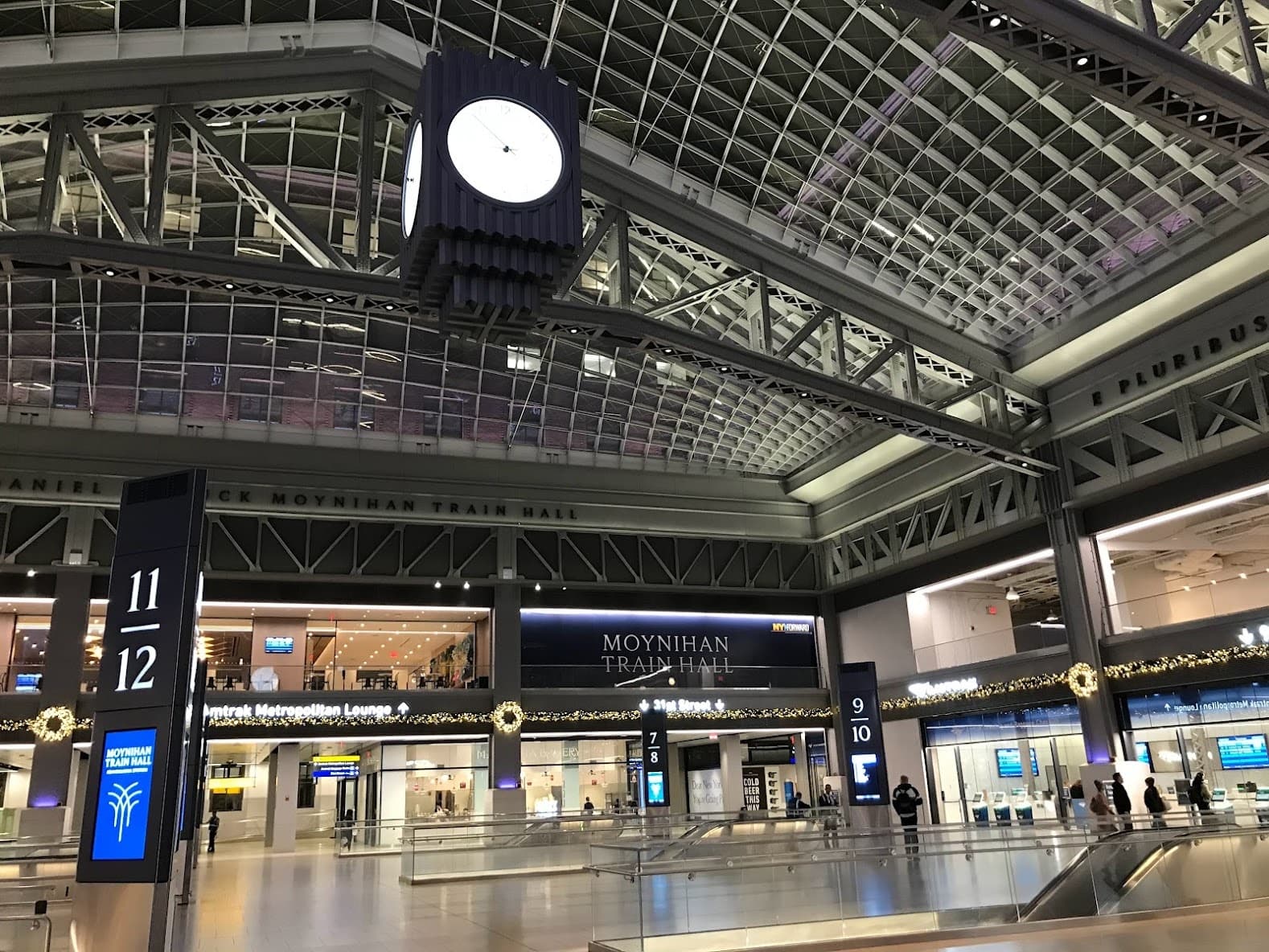 Historical Walking Tour of Penn Station & Moynihan Hall