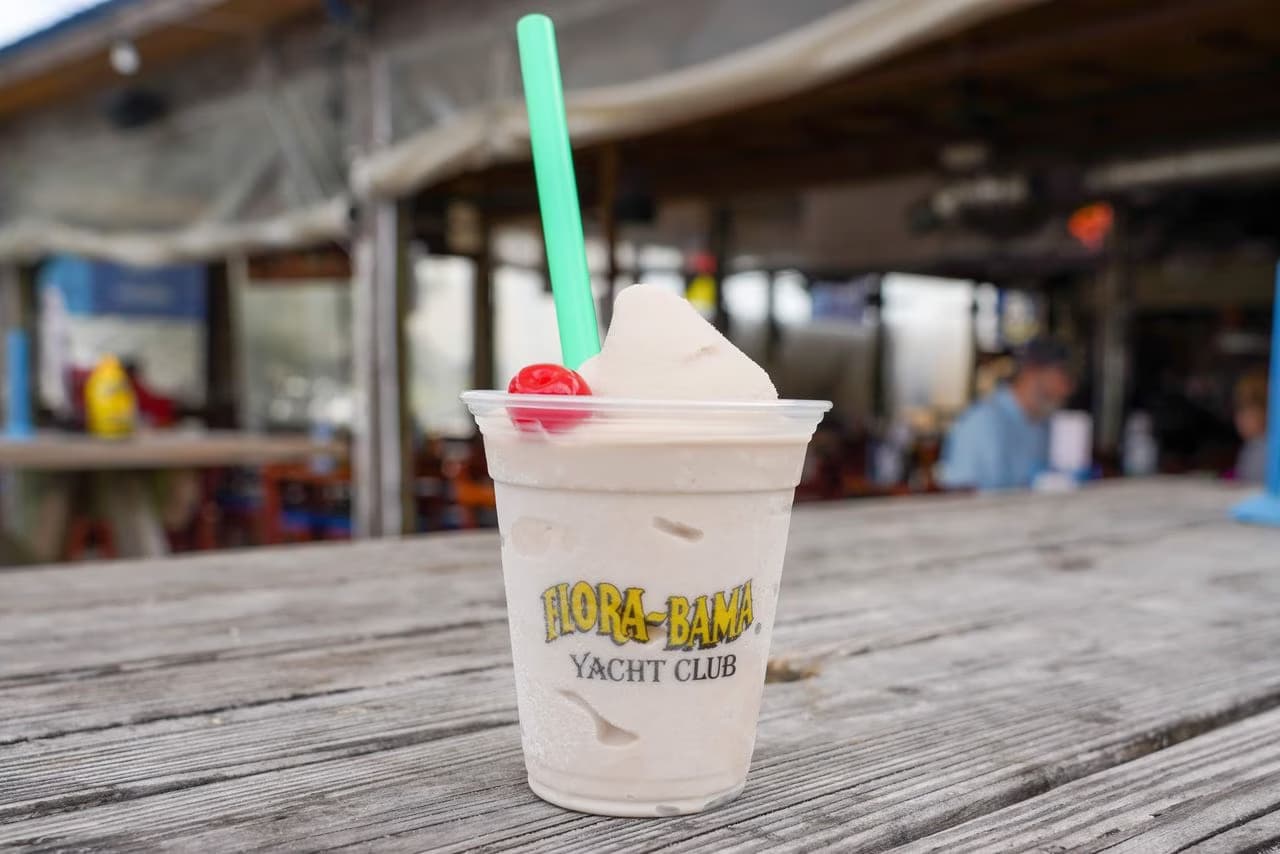 Bushwacker 4-Hour Tour by Dolce Vita Charters in Orange Beach