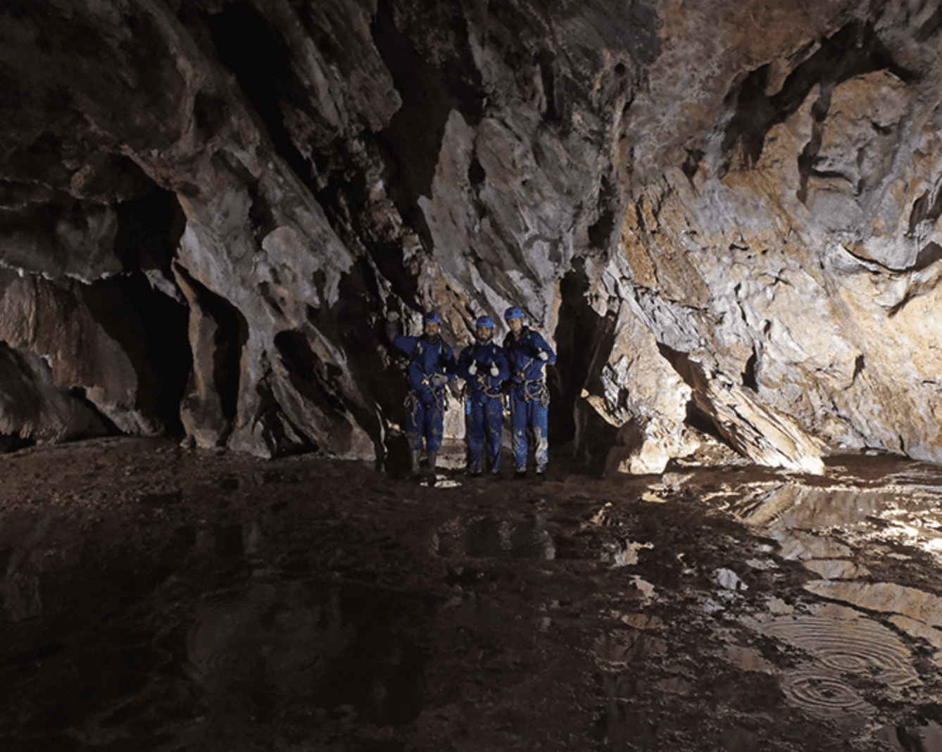 Caving Adventure at Sala Rabelais with Nor3 Turismo Activo in Asón
