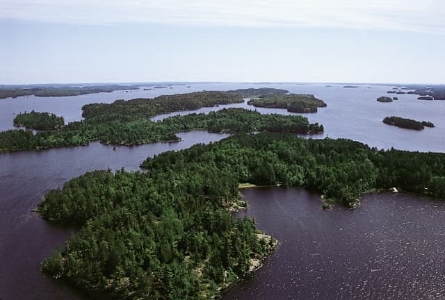 Intro to Voyageurs Boat Tour: Private 8‑Hour Voyageurs National Park Water Tour