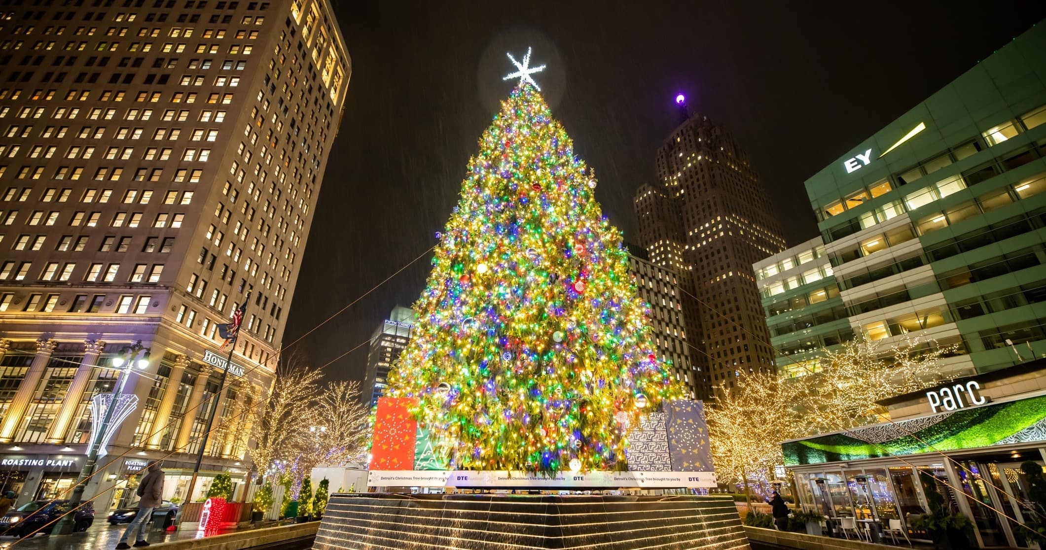 Food & Beverage Tour: Downtown Detroit Holiday Pastry Adventure