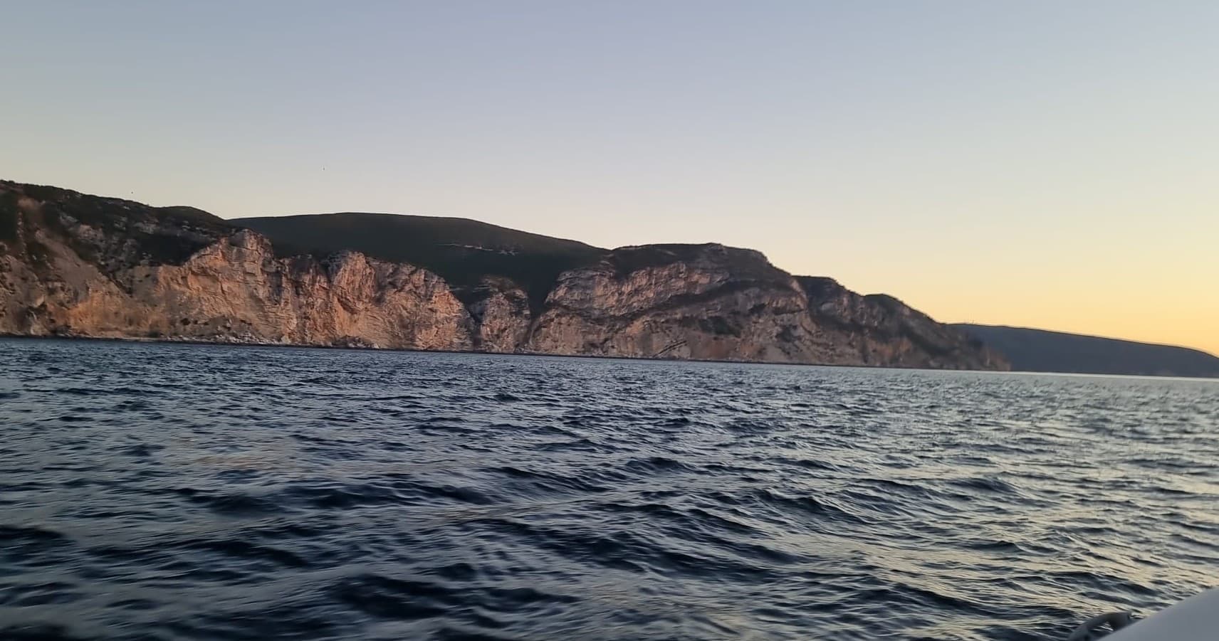 Sunset Boat Tour with 100Salpicos at Cabo Espichel in Portugal