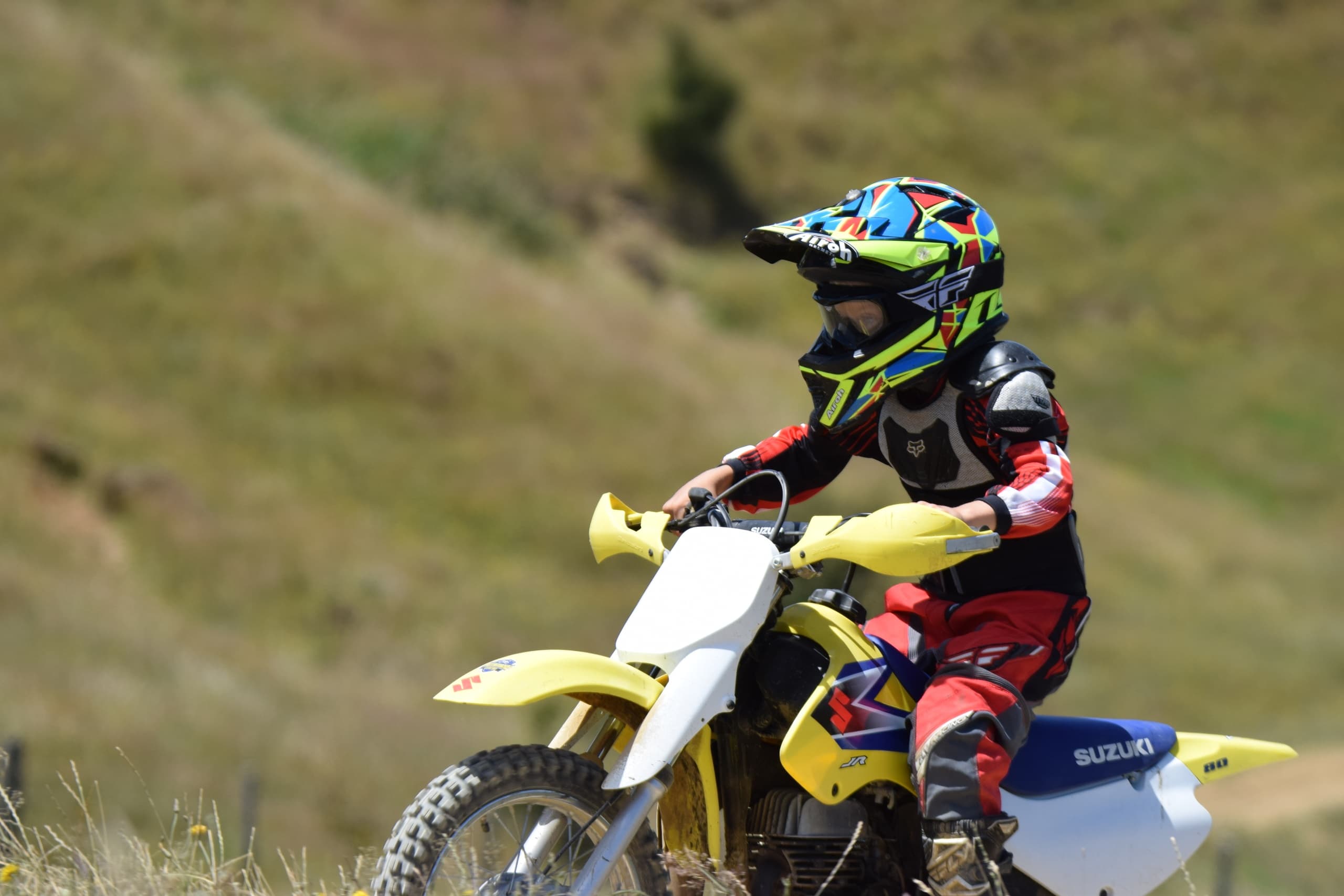 Junior Dirt Bike Package at Thundercross: One-Day Lessons for Riders Under 145cm in Glen Murray