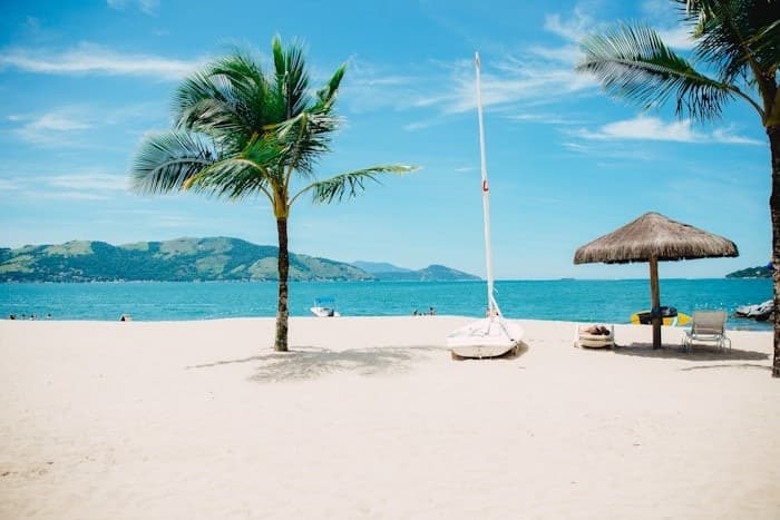 Beach Bliss: Rent The Umbrella for Five-Hour Luxury Shore Setups