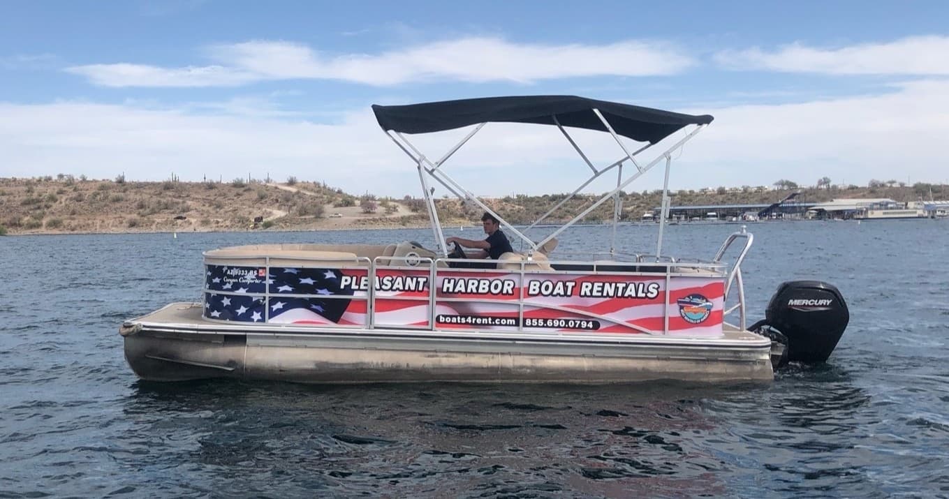 Pontoon Boat Vacation with Boat Rentals of America in Peoria